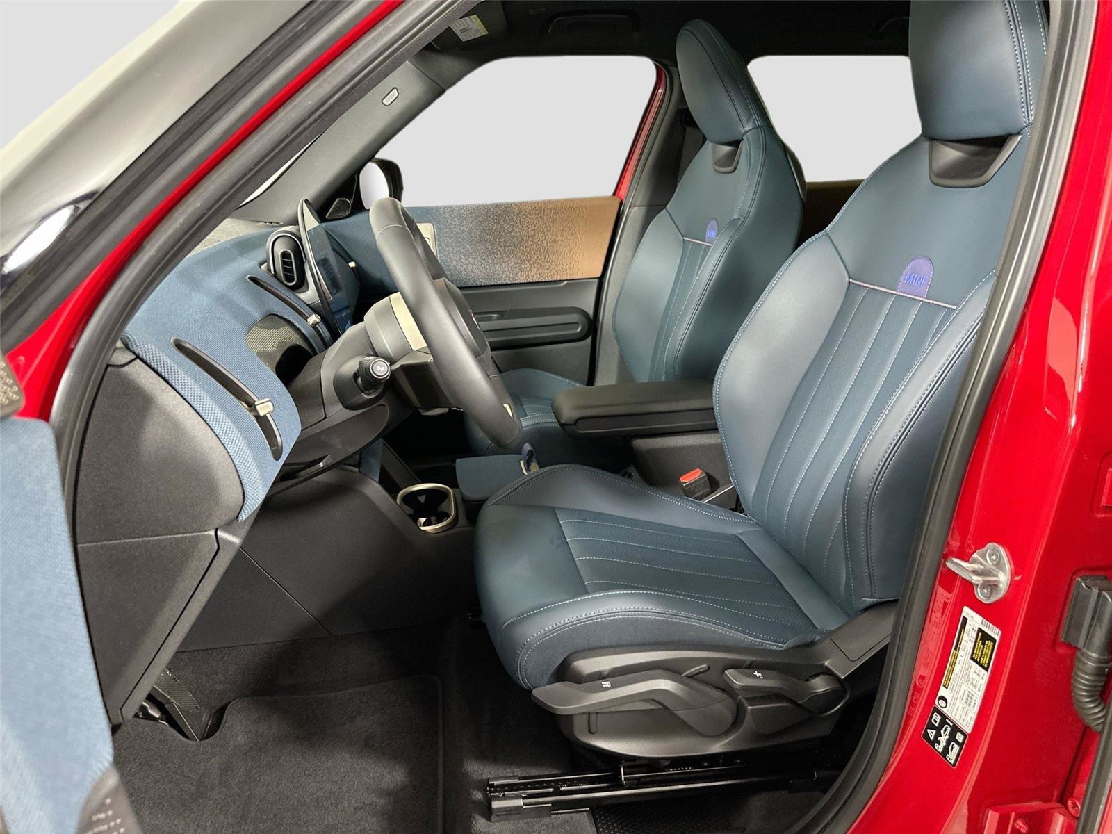 Certified 2025 MINI Cooper Countryman S AWD/4WD image 21