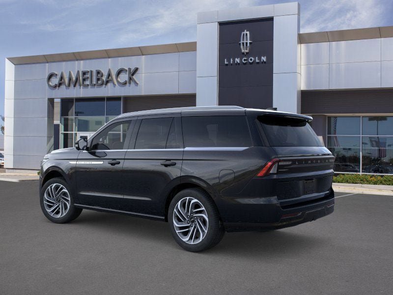 New 2026 Lincoln Navigator Reserve AWD/4WD image 4