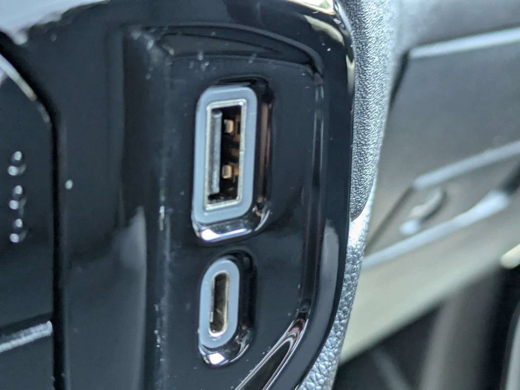 Used 2023 Chevrolet Silverado 1500 RST AWD/4WD image 24