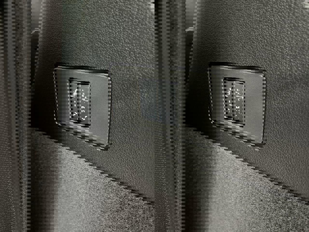 New 2025 Cadillac XT6 Luxury w/ LPO, Floor Liner Package image 32