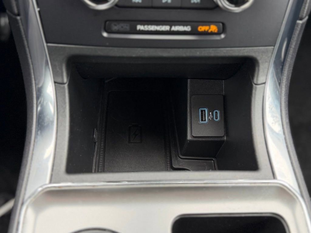Used 2024 Ford Edge Titanium AWD/4WD image 13
