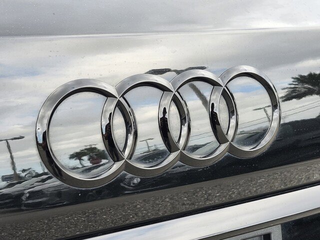 Used 2023 Audi Q7 3.0T Prestige w/ Prestige Package image 38