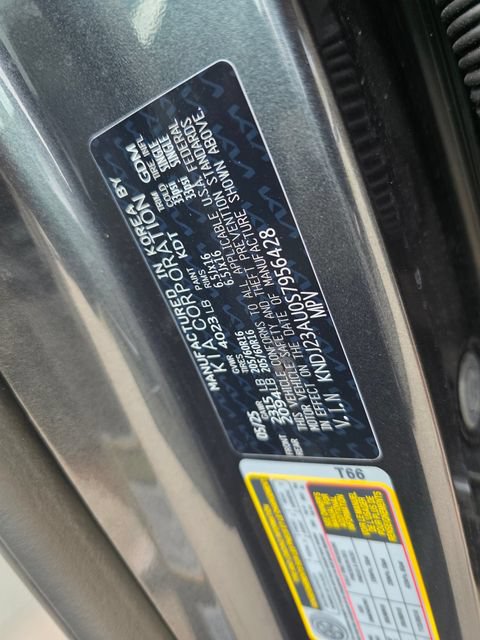 Certified 2025 Kia Soul LX w/ LX Technology Package FWD image 16