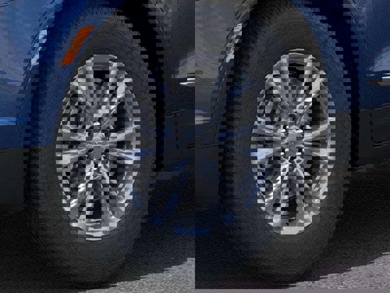 New 2025 Cadillac XT5 Luxury image 9