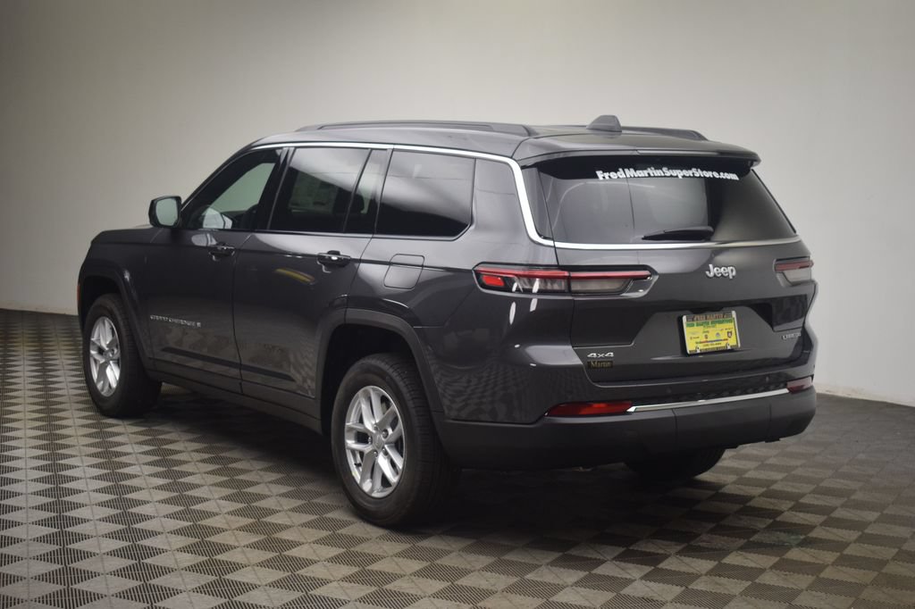 New 2026 Jeep Grand Cherokee L Laredo w/ Trailer Tow Package AWD/4WD image 11
