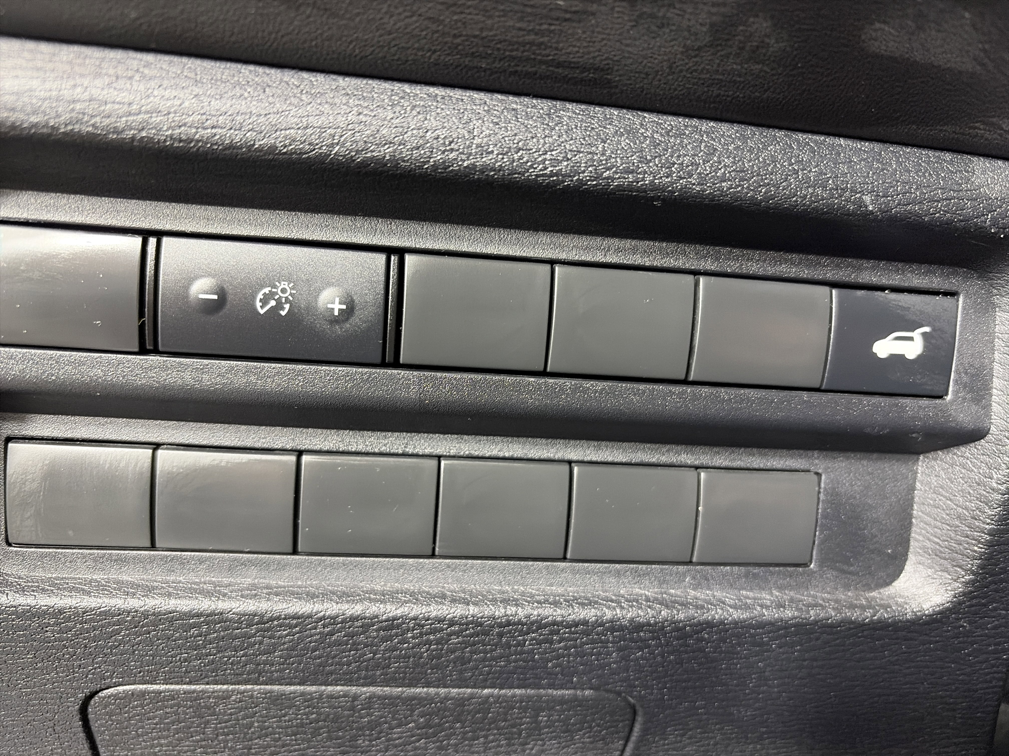 Used 2024 Mitsubishi Outlander SE AWD/4WD image 38