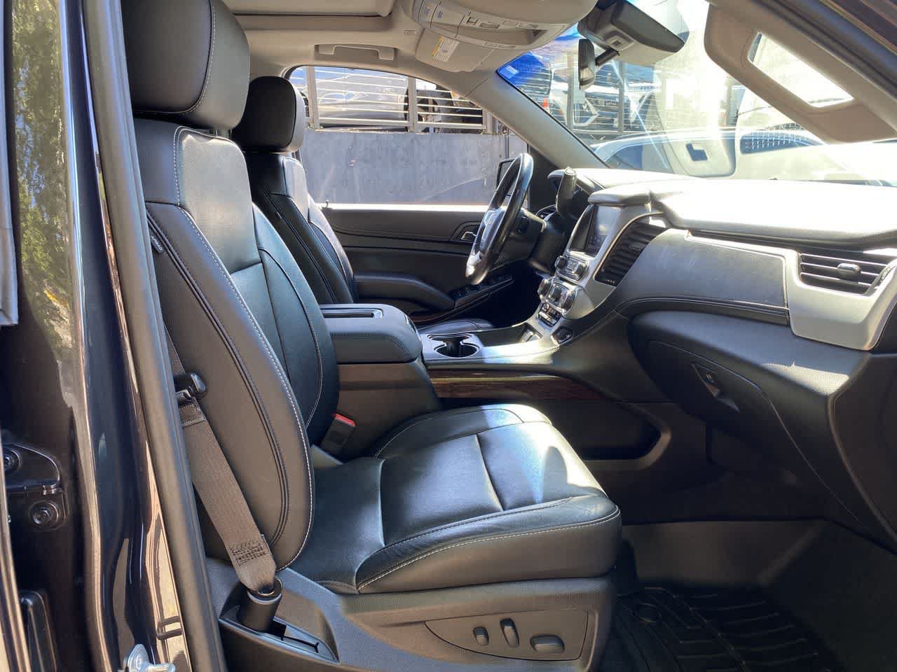 Used 2018 GMC Yukon SLT w/ Open Road Package AWD/4WD image 18