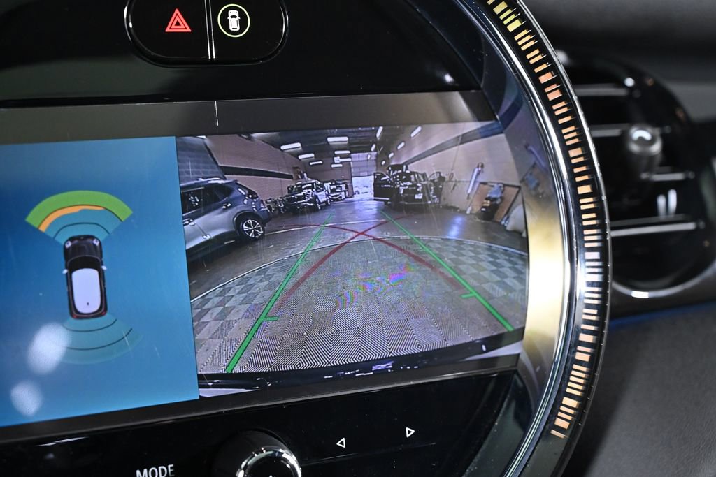 Used 2024 MINI Cooper SE image 16