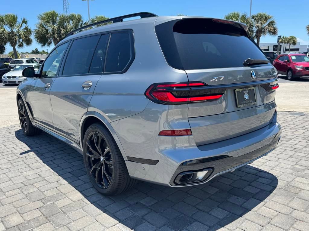 New 2026 BMW X7 xDrive40i w/ M Sport Package image 11