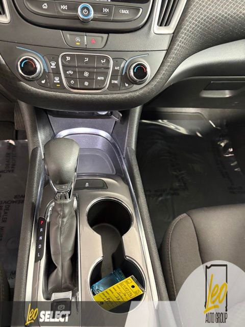 Used 2023 Chevrolet Malibu LT FWD image 18