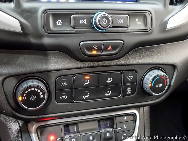 Used 2024 GMC Terrain SLE FWD image 16
