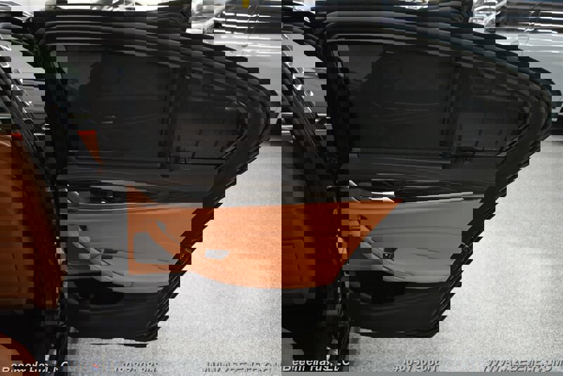 Used 2022 BMW M550i xDrive w/ Executive Package image 40