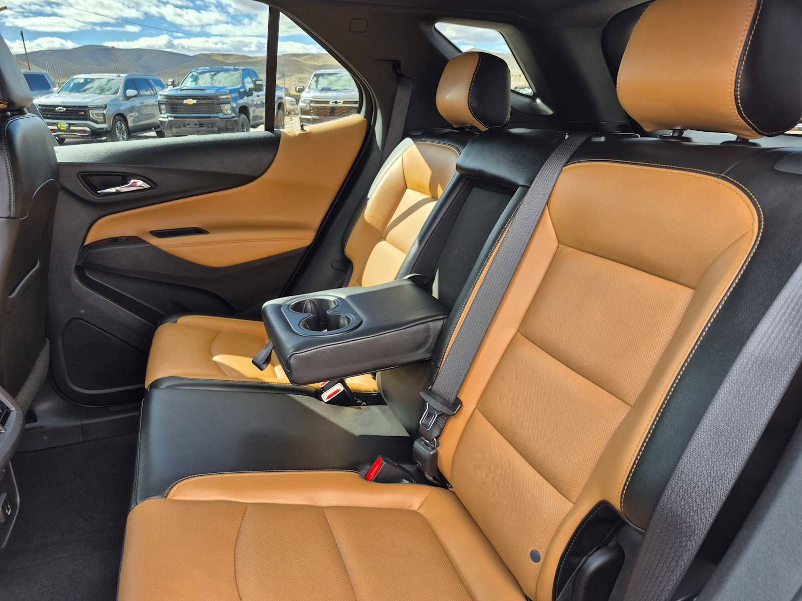 Used 2021 Chevrolet Equinox Premier image 33