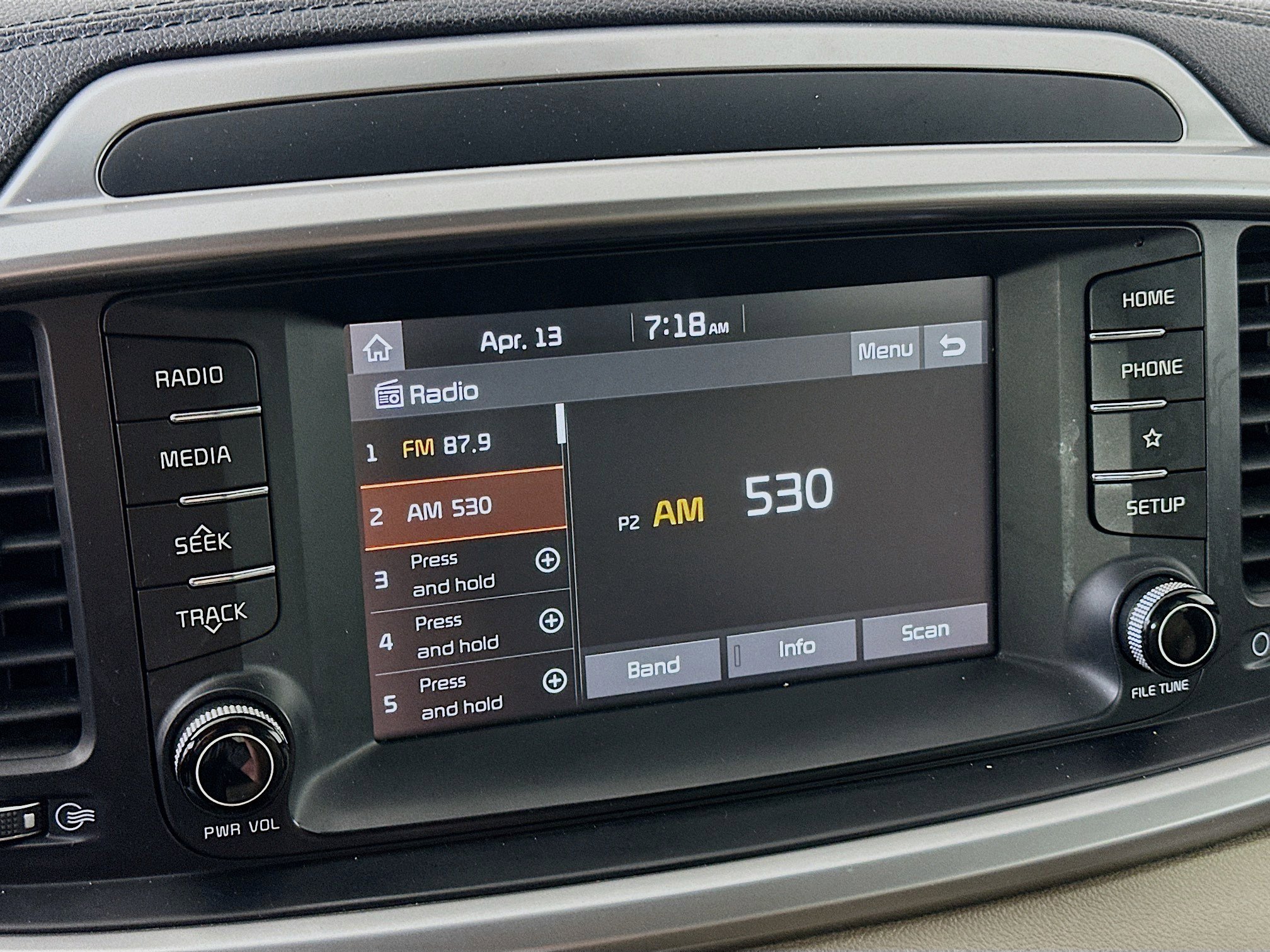 Used 2020 Kia Sorento S image 21
