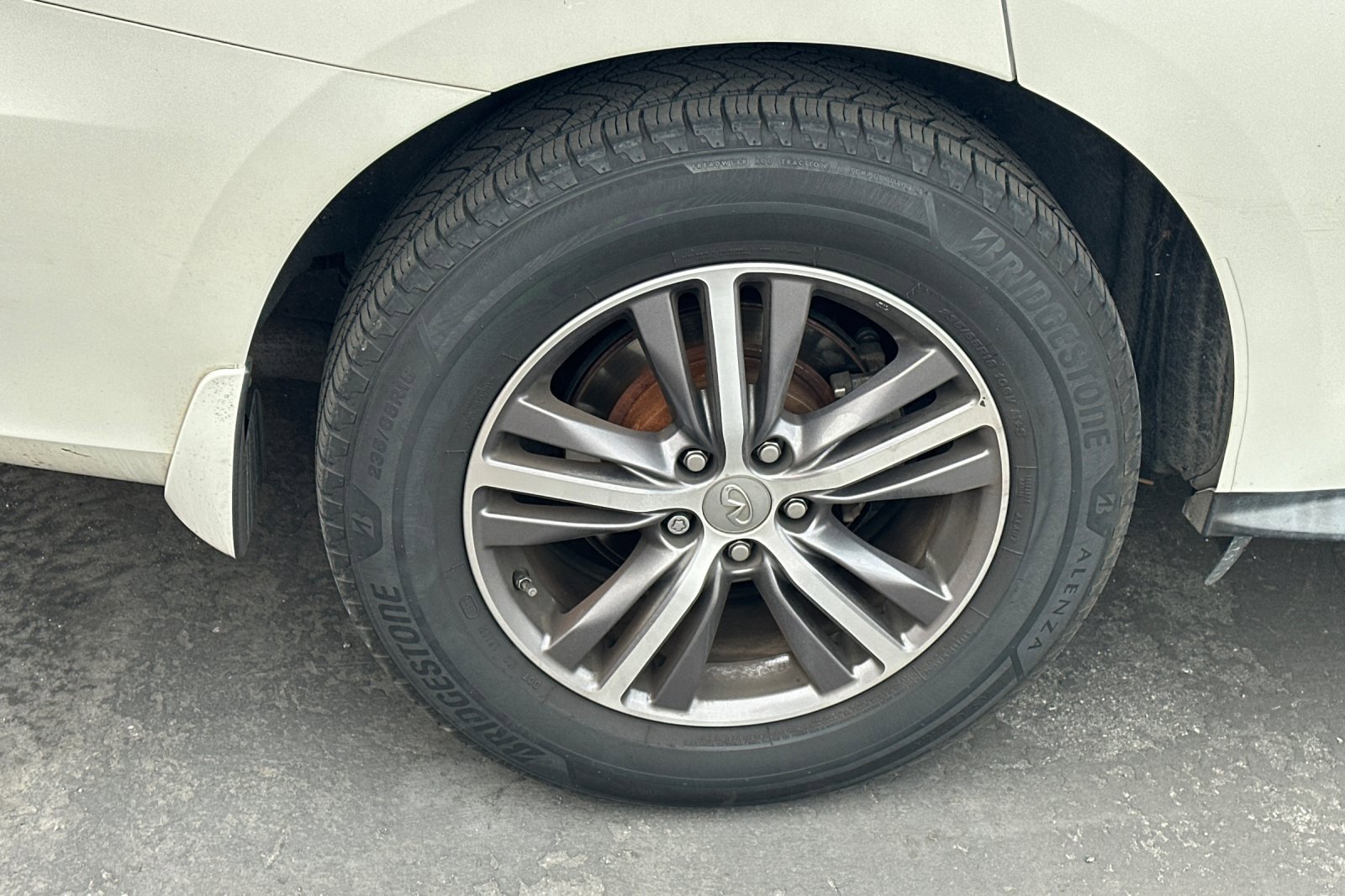 Used 2018 INFINITI QX60 AWD w/ Premium Plus Package image 7