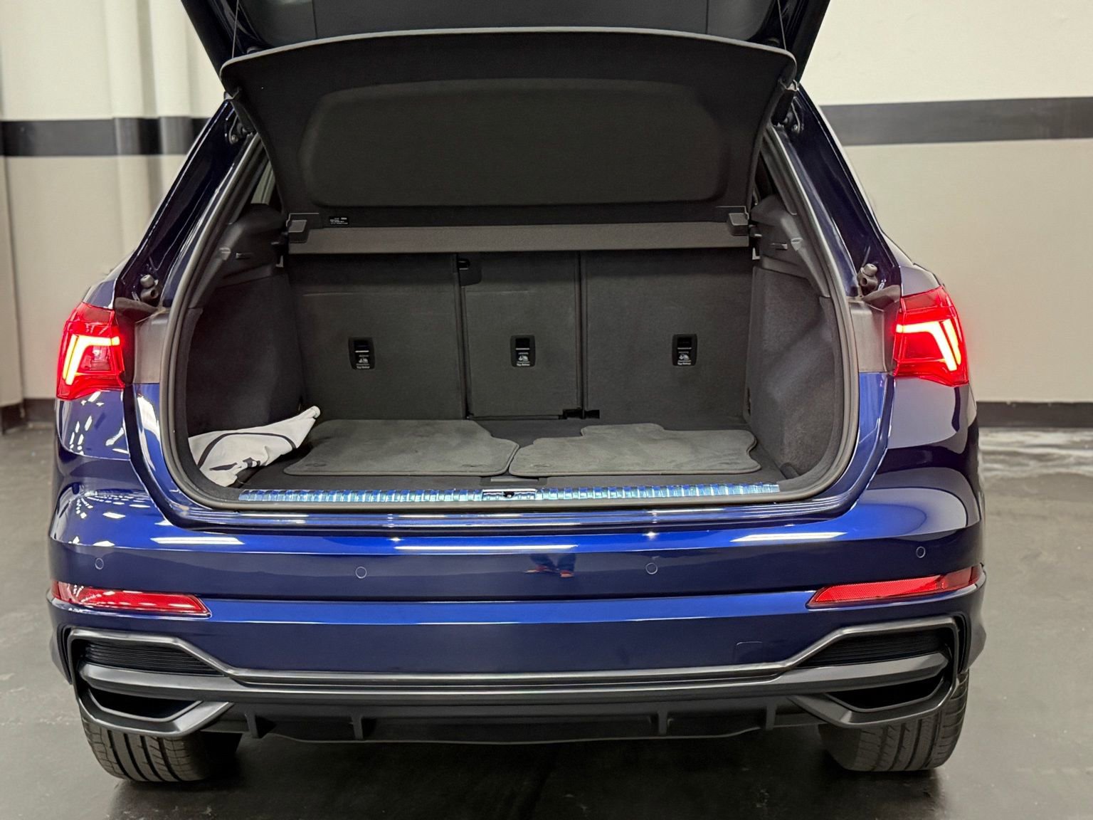 Used 2022 Audi Q3 2.0T Premium image 15