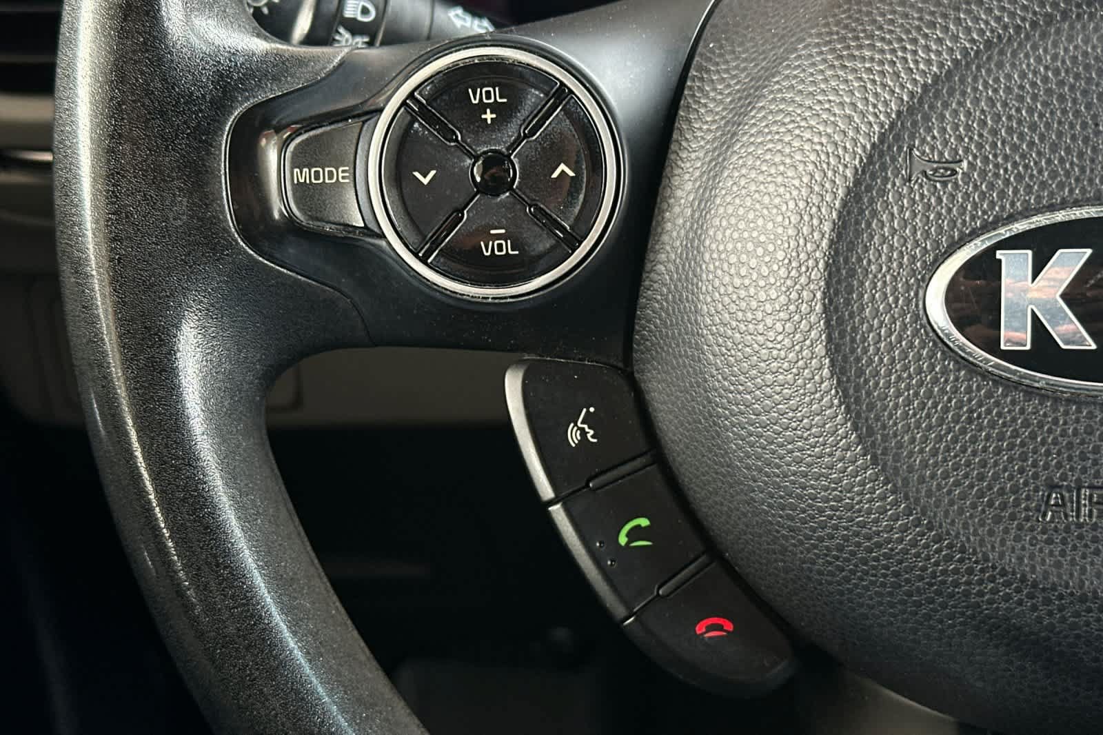 Used 2015 Kia Soul FWD image 23