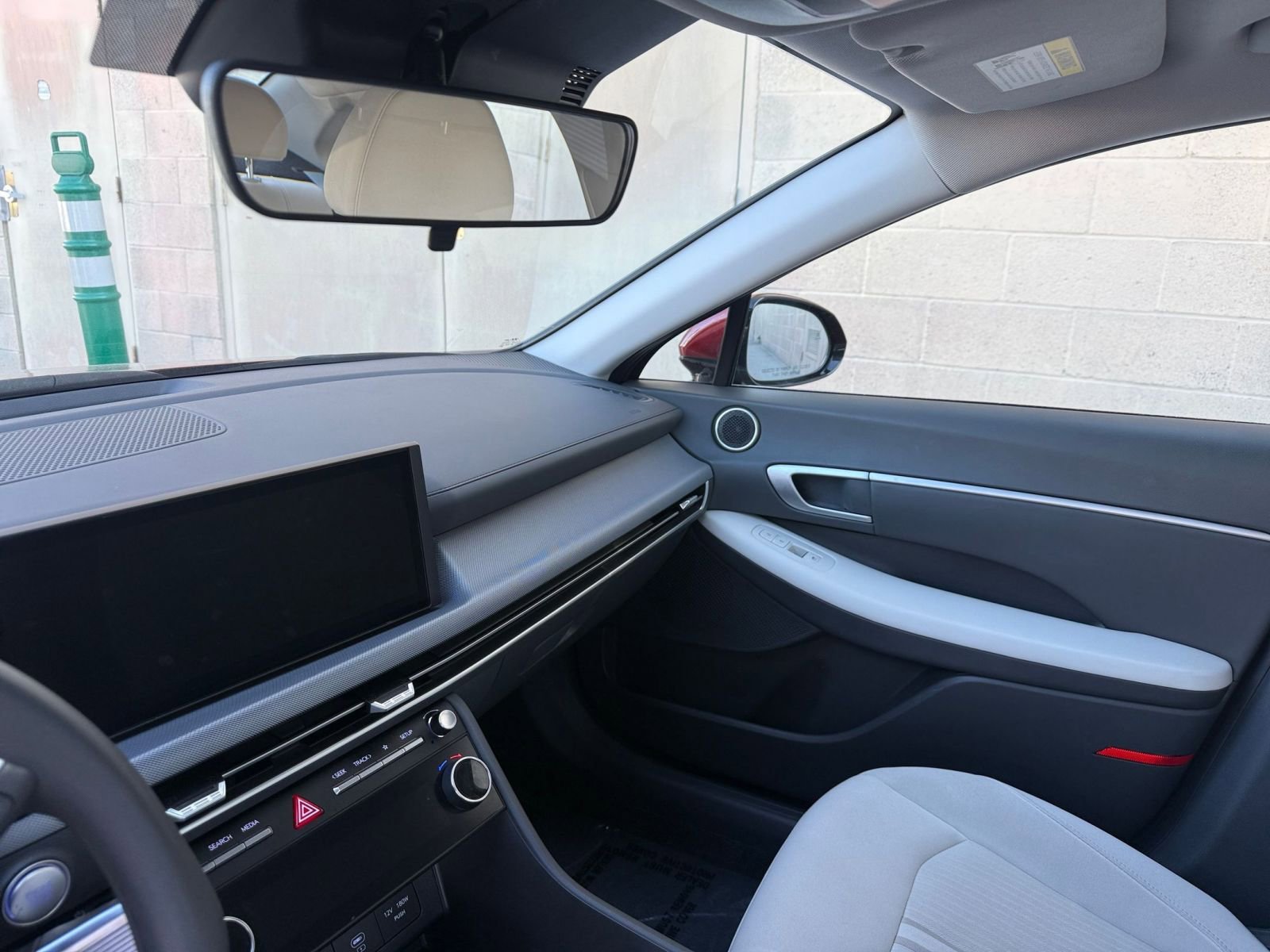 Used 2025 Hyundai Sonata SEL FWD image 33