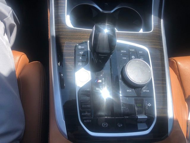 Used 2021 BMW X7 M50i w/ Cold Weather Package AWD/4WD image 15