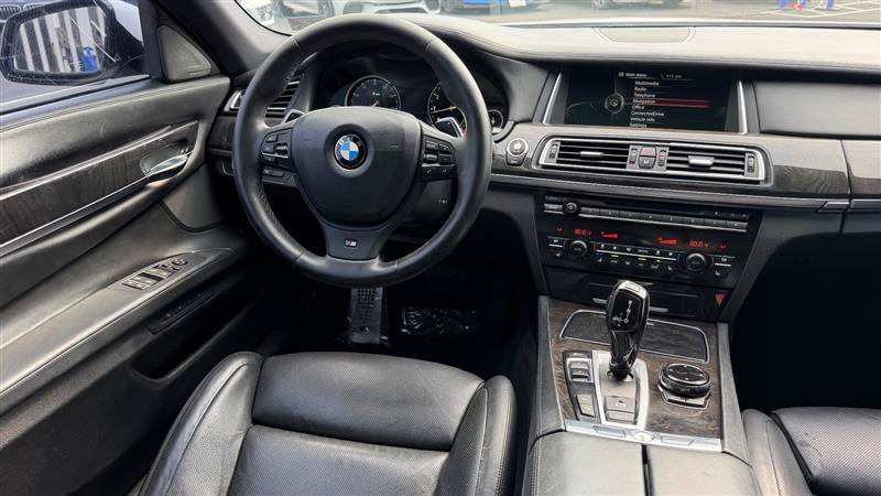 Used 2014 BMW 750Li RWD image 17