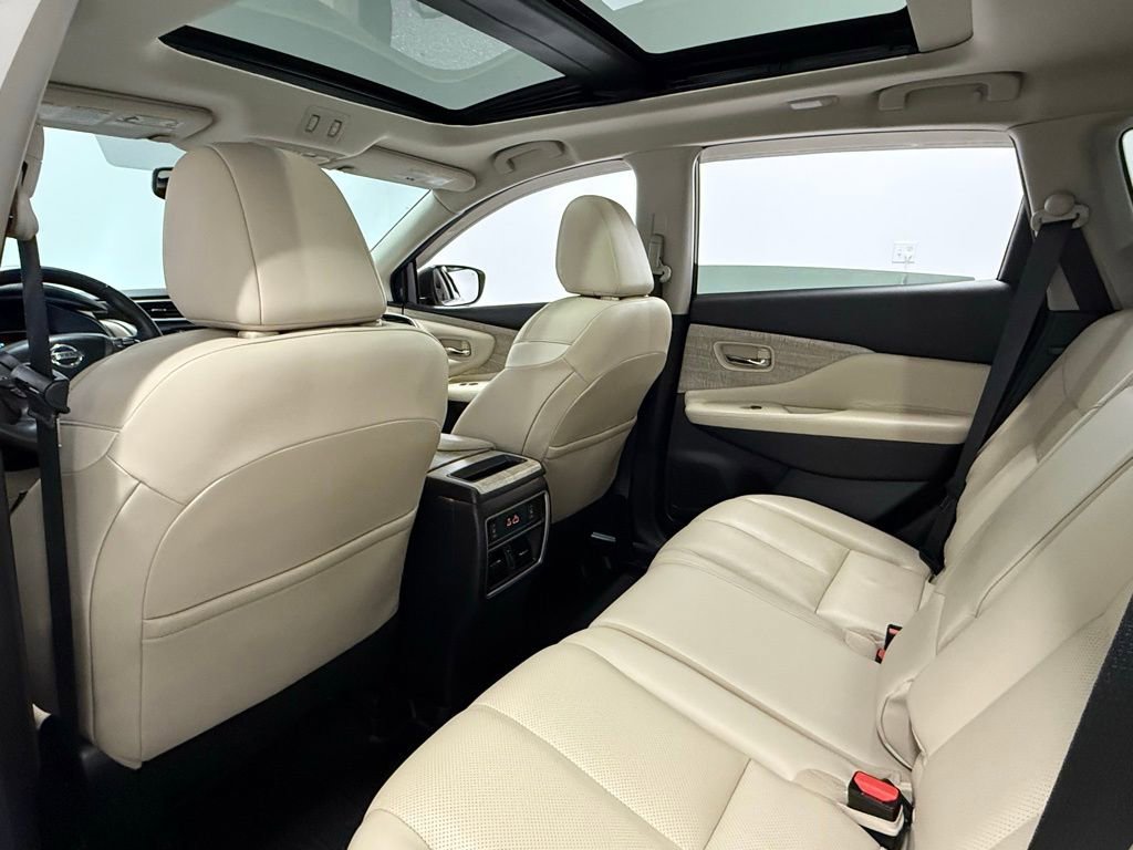 Used 2020 Nissan Murano SL w/ Moonroof Package image 23