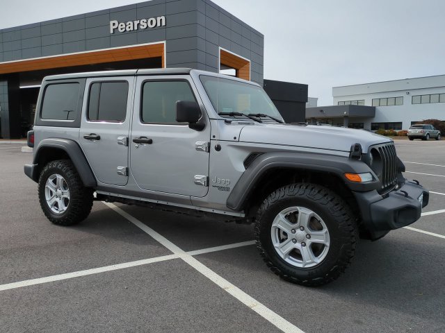 Used 2019 Jeep Wrangler Unlimited Sport S AWD/4WD image 2
