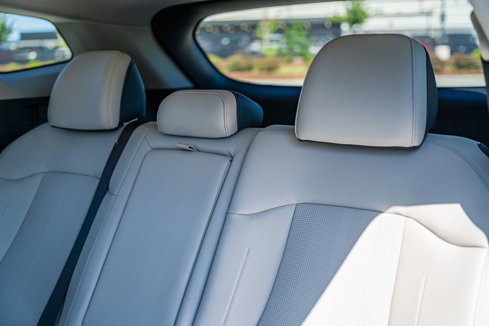 New 2026 Kia Sportage EX w/ EX Panorama Roof Package image 16