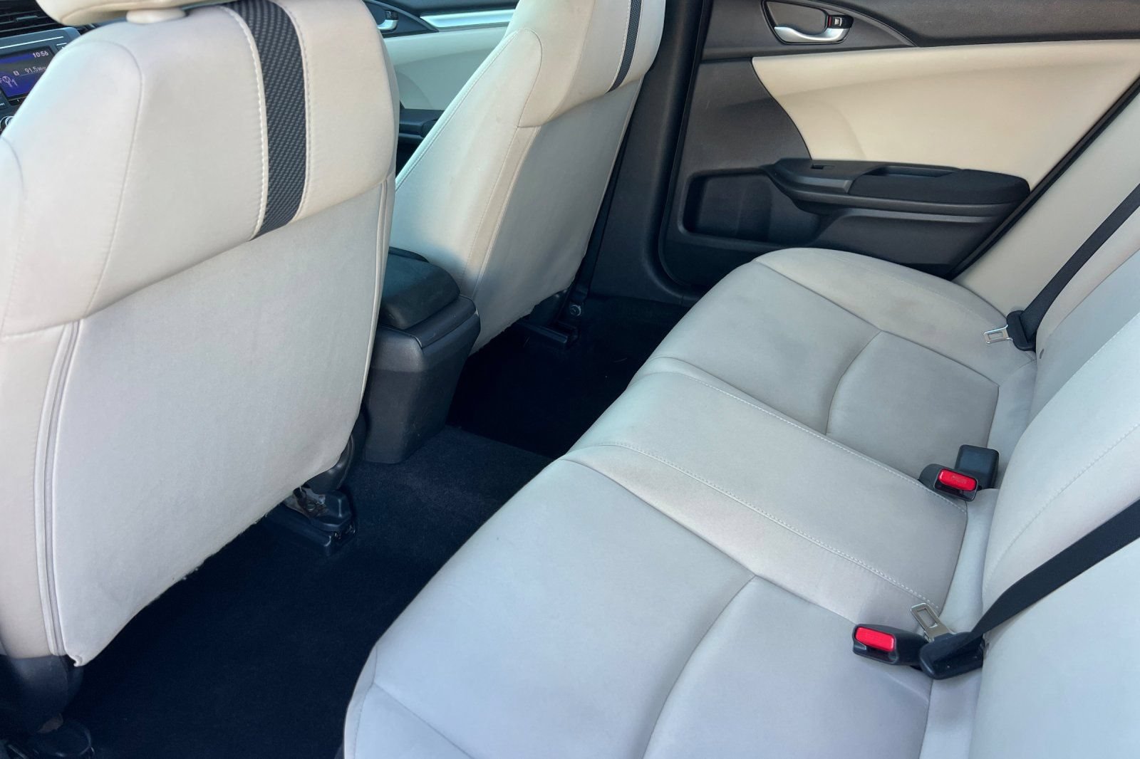 Used 2016 Honda Civic LX image 4