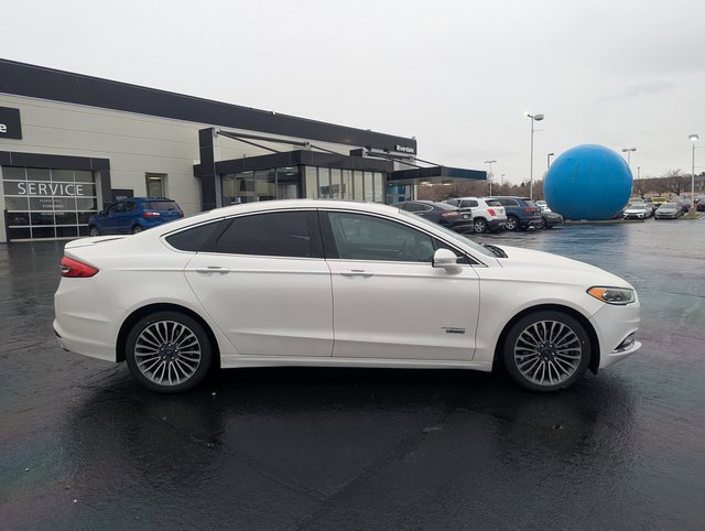 Used 2018 Ford Fusion Energi Titanium image 2