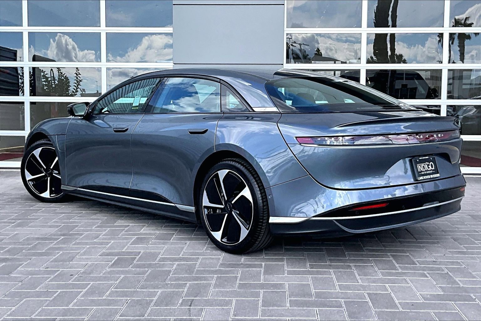 Used 2024 Lucid Air Pure RWD image 12