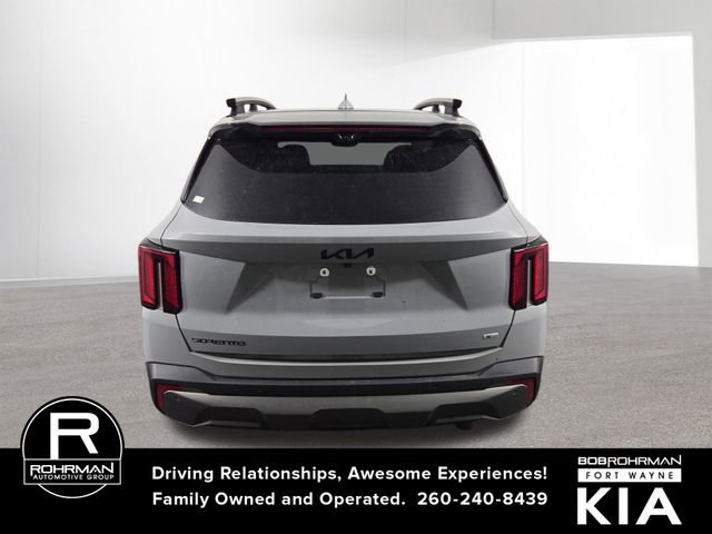 Certified 2025 Kia Sorento SX Prestige image 8