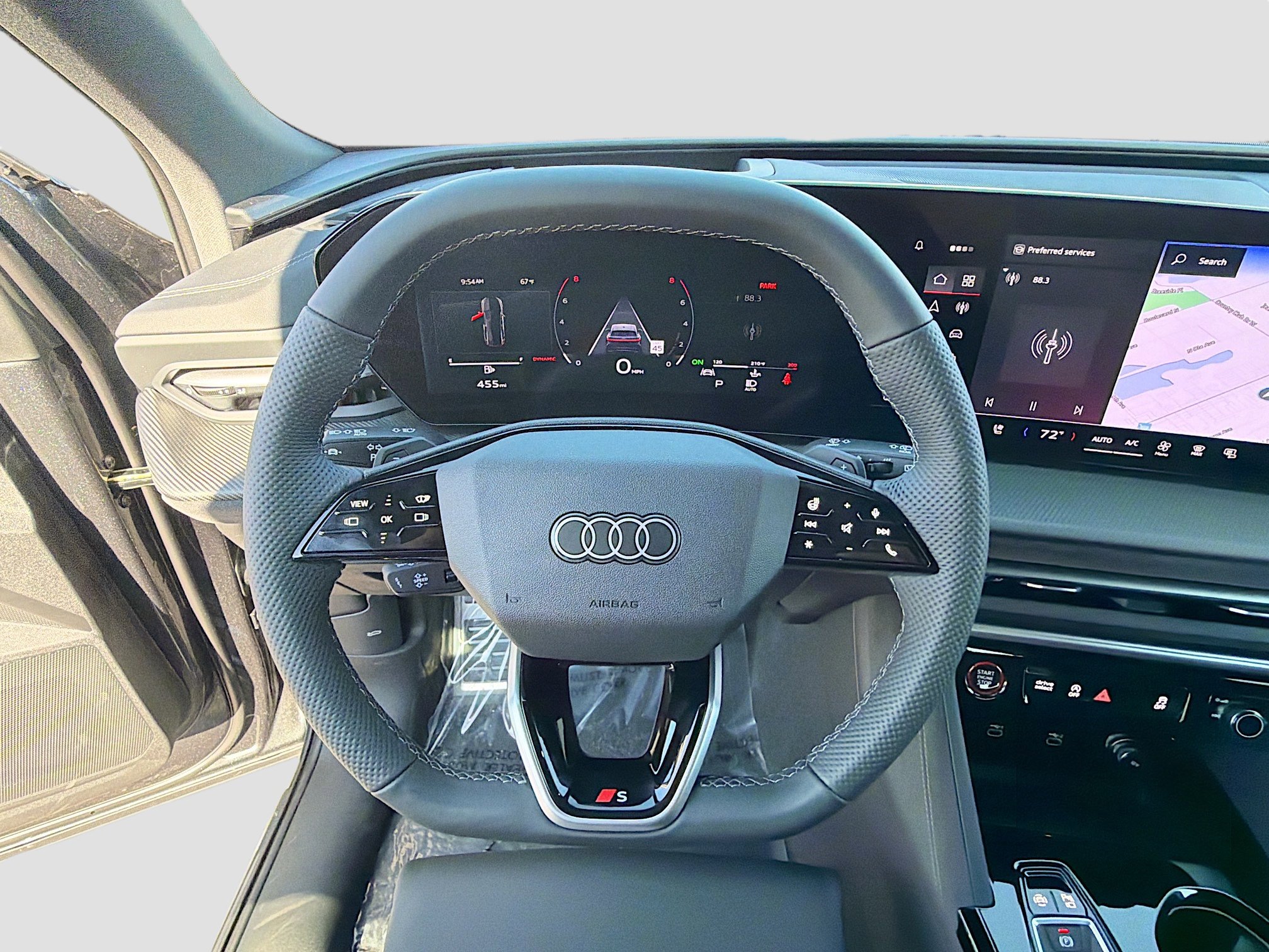 New 2025 Audi SQ5 Premium Plus image 38