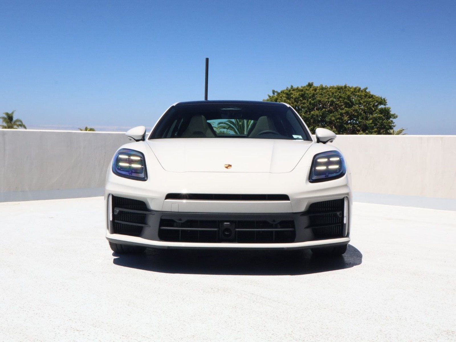 New 2026 Porsche Panamera image 6