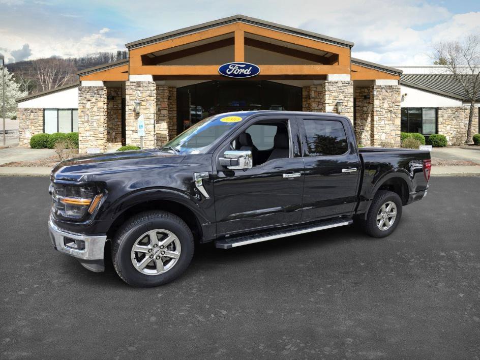 New 2024 Ford F150 XLT w/ Equipment Group 302A MID