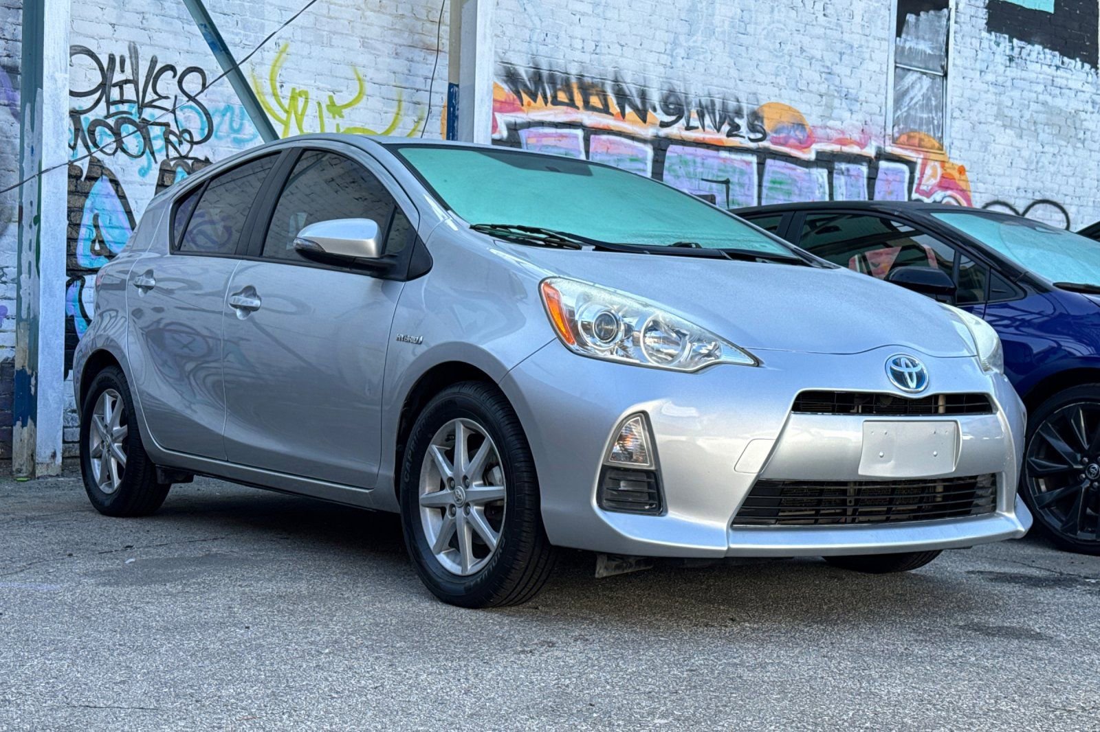 Used 2014 Toyota Prius C Three image 2