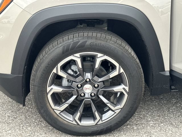 New 2027 GMC Terrain Elevation w/ Elevation Premium Package FWD image 27
