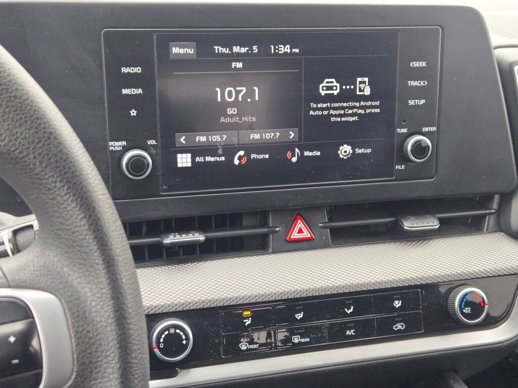 Used 2023 Kia Sportage LX image 23