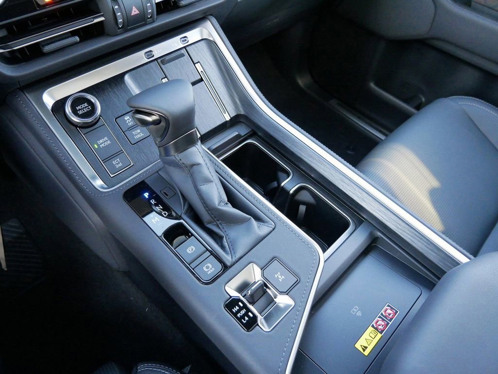 New 2026 Lexus GX 550 image 24