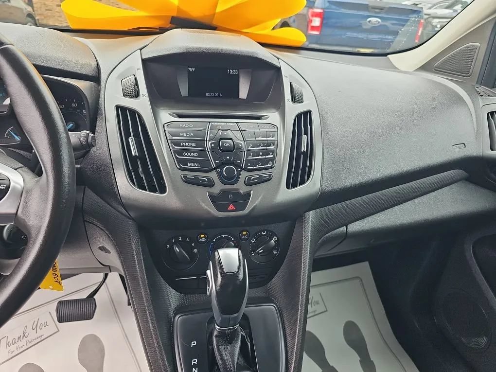 Used 2016 Ford Transit Connect XL FWD image 16