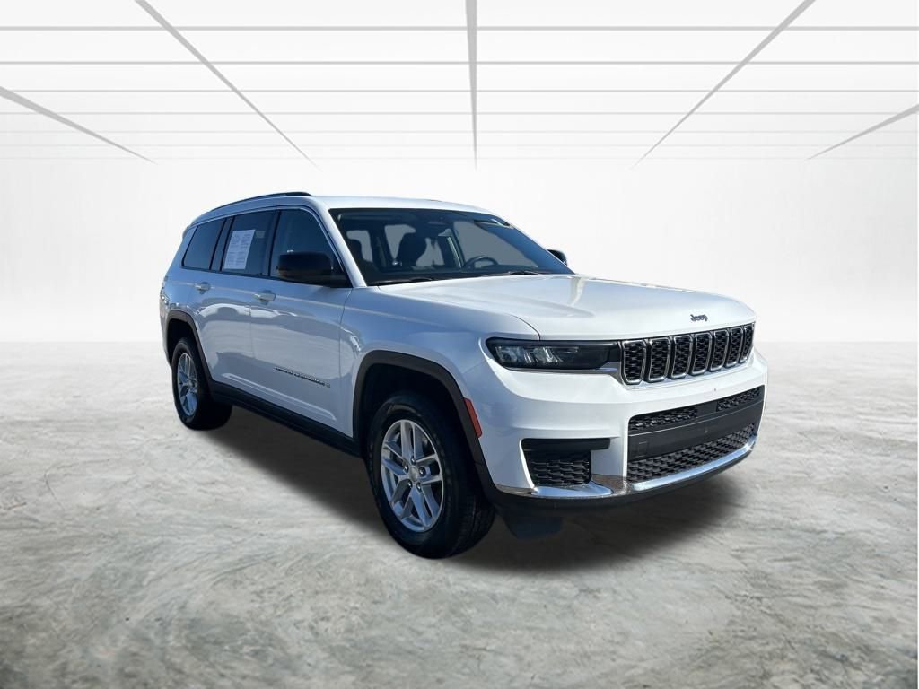 Certified 2023 Jeep Grand Cherokee L Laredo image 2