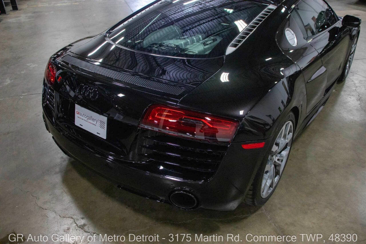 Used 2015 Audi R8 V10 image 15