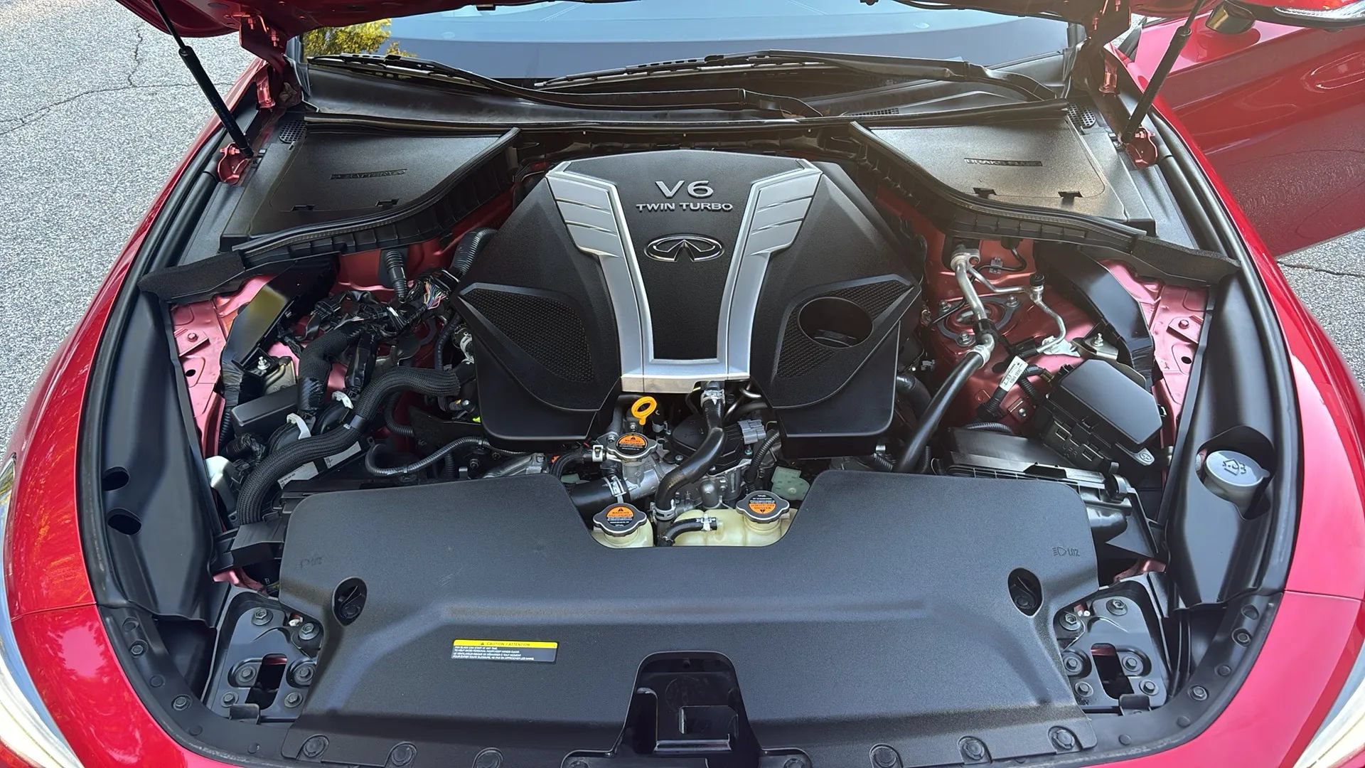 Used 2017 INFINITI Q60 Red Sport 400 RWD image 27
