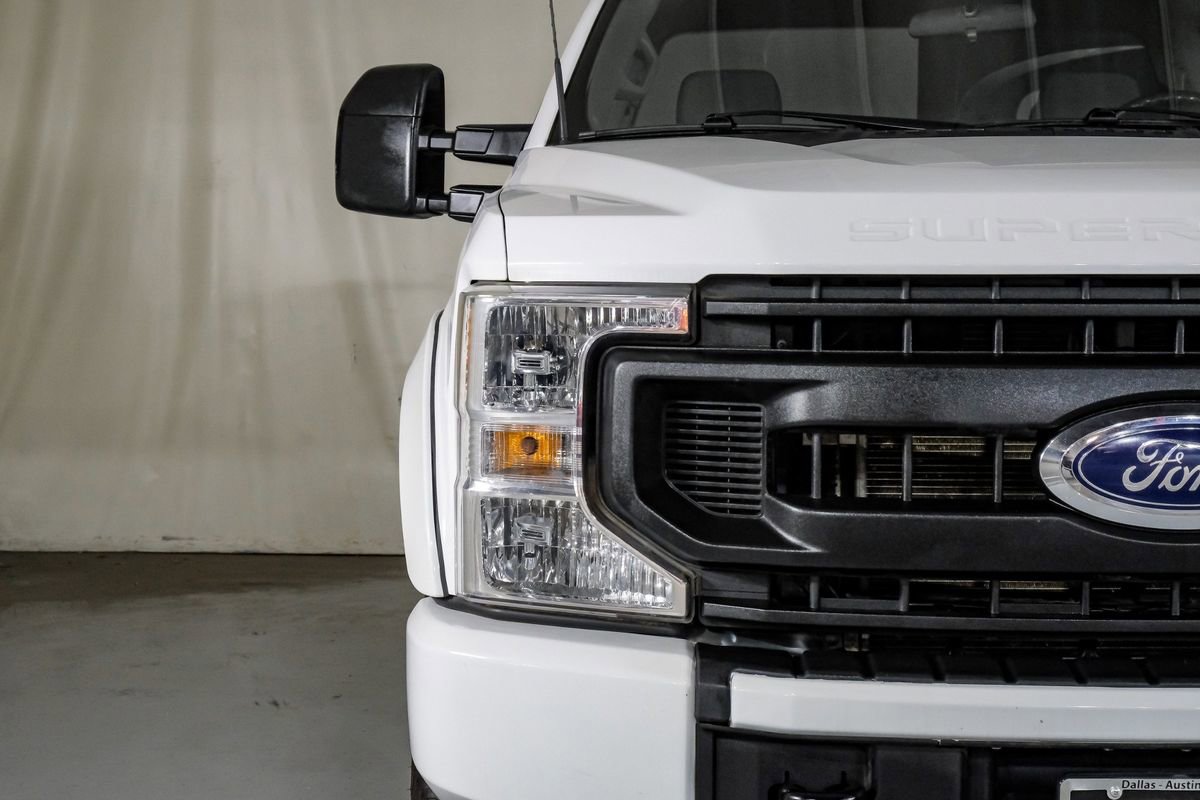 Used 2021 Ford F250 XL w/ Power Equipment Group image 30