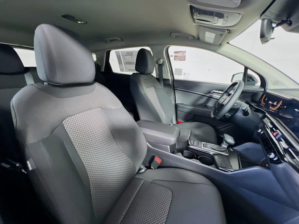 New 2026 Kia Sportage LX FWD image 26