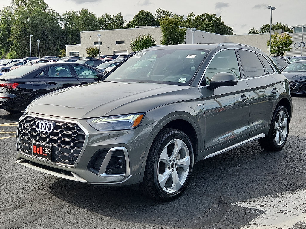 Certified 2023 Audi Q5 2.0T Prestige AWD/4WD image 9