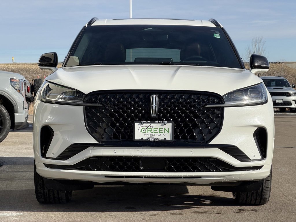 Used 2025 Lincoln Aviator Reserve w/ Jet Appearance Package image 6