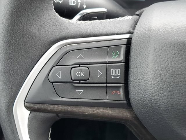 New 2026 Jeep Grand Cherokee Altitude AWD/4WD image 22