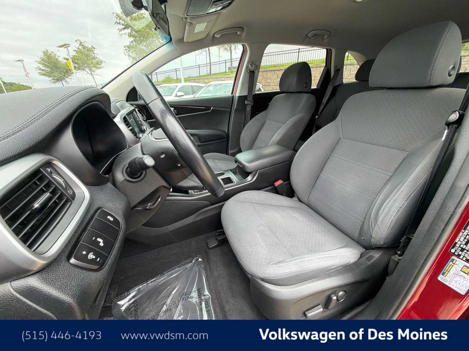 Used 2020 Kia Sorento LX w/ LX I4 Convenience Package FWD image 11
