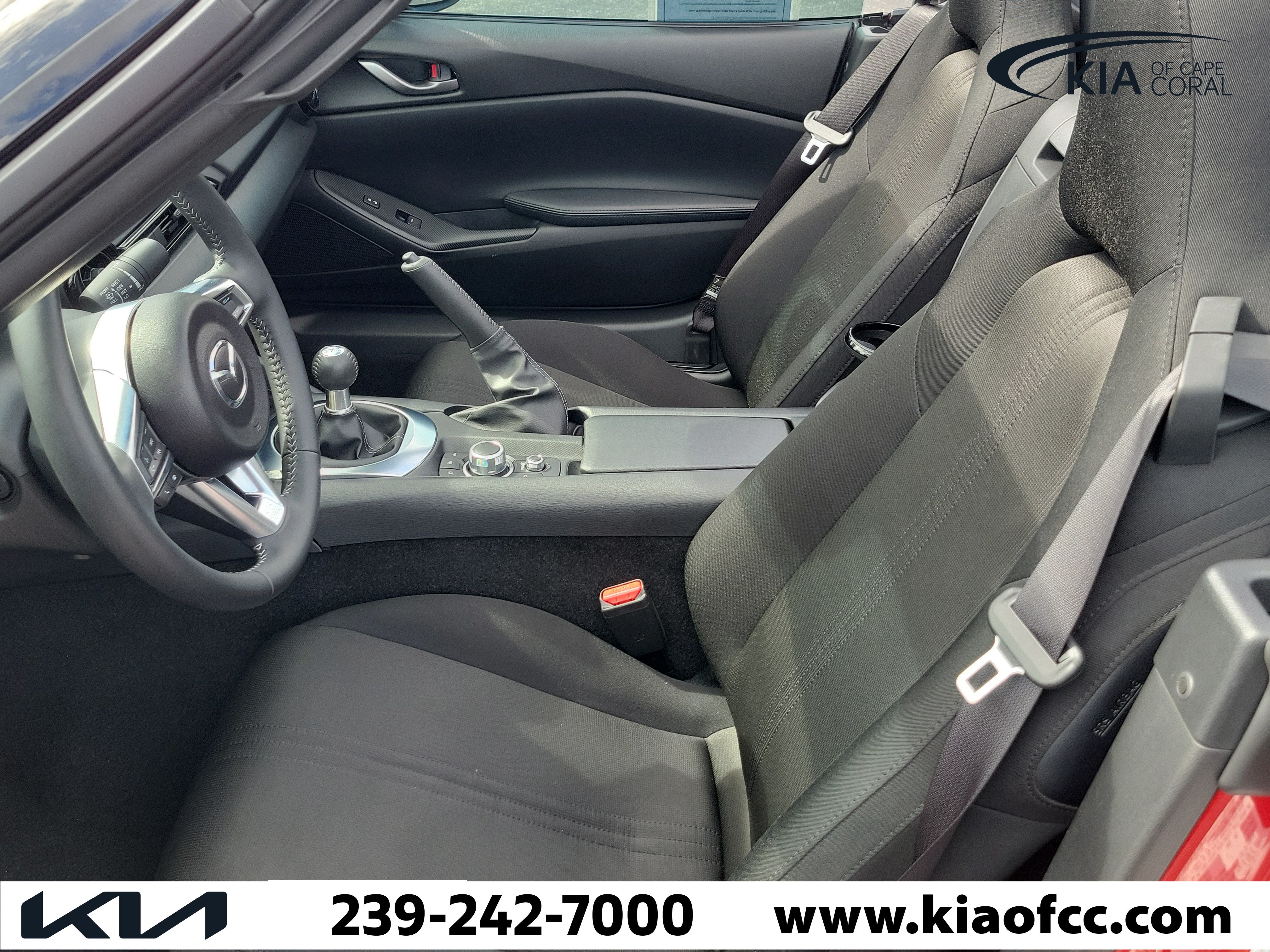 Used 2021 MAZDA MX-5 Miata Sport RWD image 22