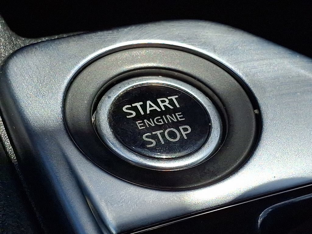 Used 2021 Nissan Sentra SV FWD image 22